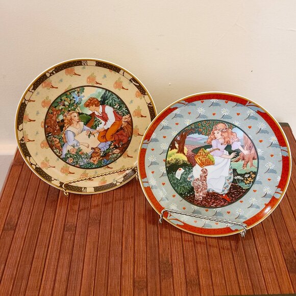 Vintage Heinrich Set of 2 Villeroy & Boch Once Upon A Rhyme Plates Collectable - Picture 1 of 6